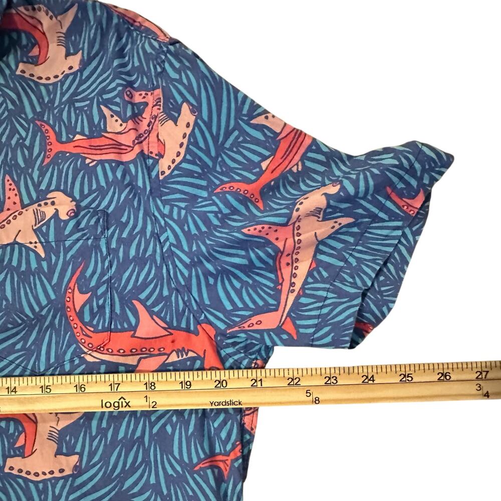 The Nutter Men’s Shark Print Pullover Shirt Size M, Made in USA Vacation Resort - Picture 4 of 6